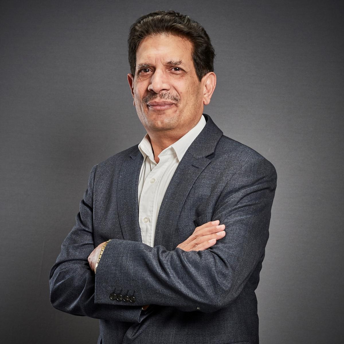 Profile picture of user Munir Iqbal